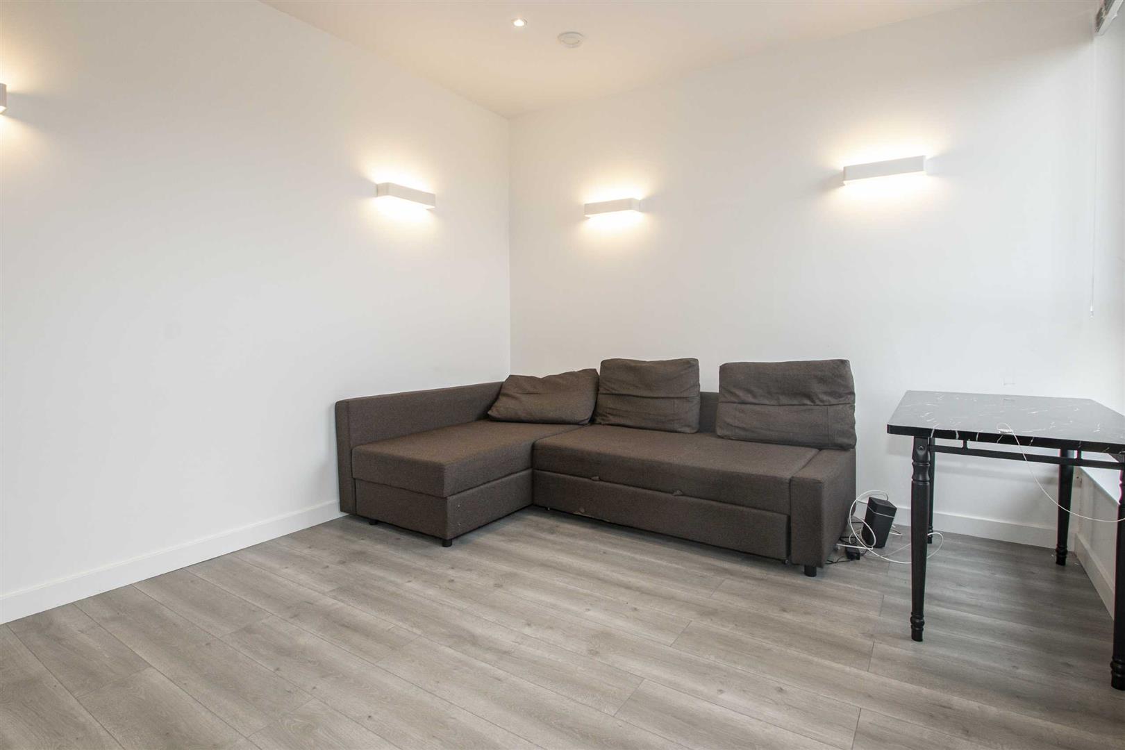 Capital Drive, Linford Wood, Milton Keynes